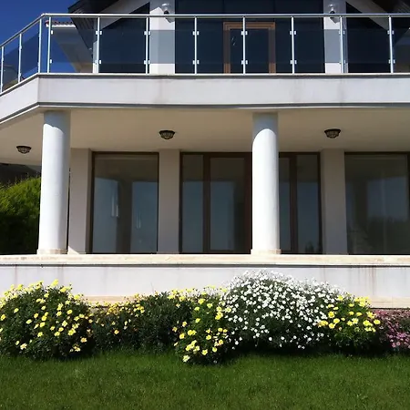 Panorama Deluxe Villa *